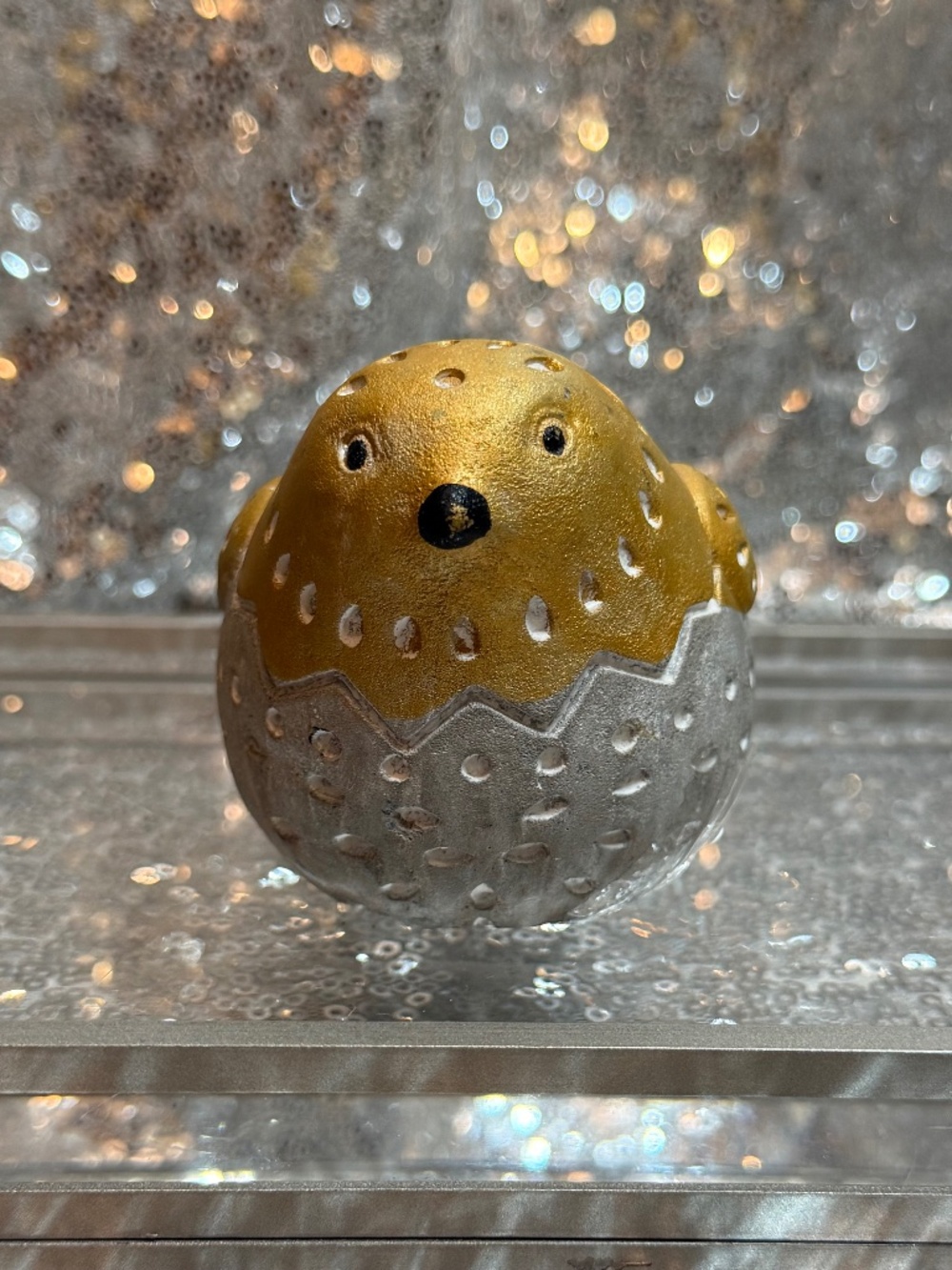 Vintage gold and white bird